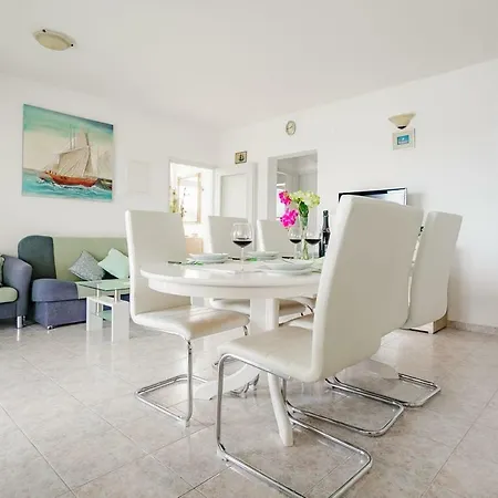 Villa Sea Side